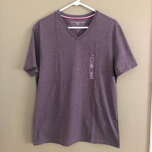 👕Tommy Hilfiger Basic V-Neck T-Shirt gray